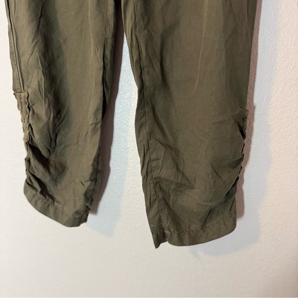 New Caslon Olive Green Women's Joggers Small - Picture 2 of 14